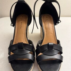 Time and Tru Black Wedge Sandals